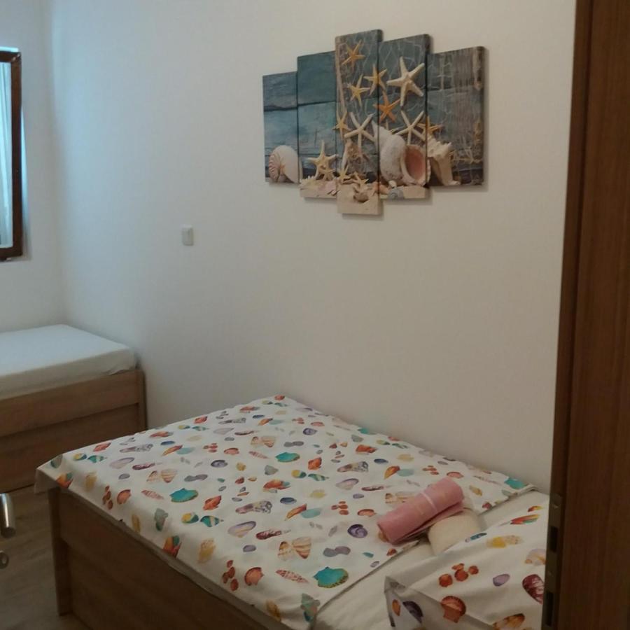 Apartments Nal Biskup Putnikovic Ngoại thất bức ảnh